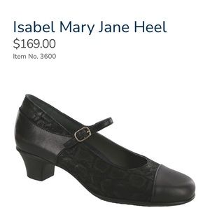 Mary Jane with kitten heel pumps